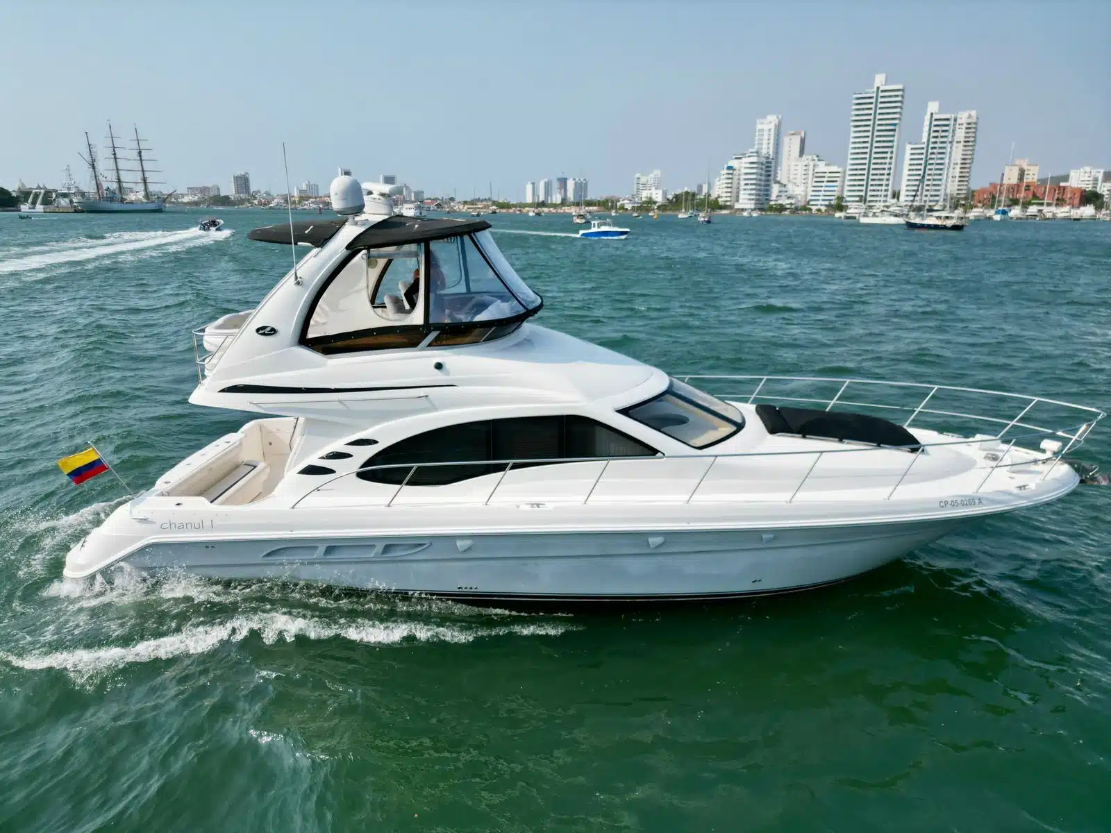 rent yacht 44